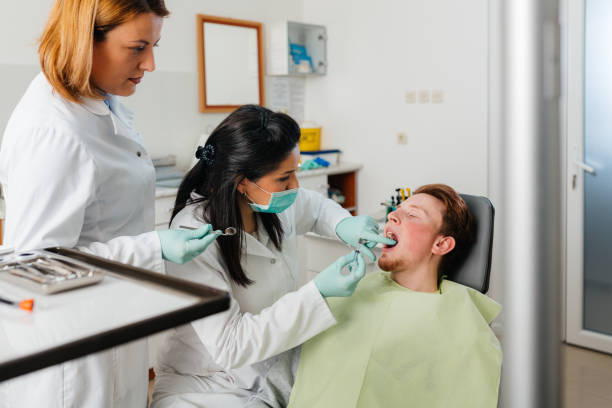 Best Emergency Orthodontic Services in Wellsville, MO